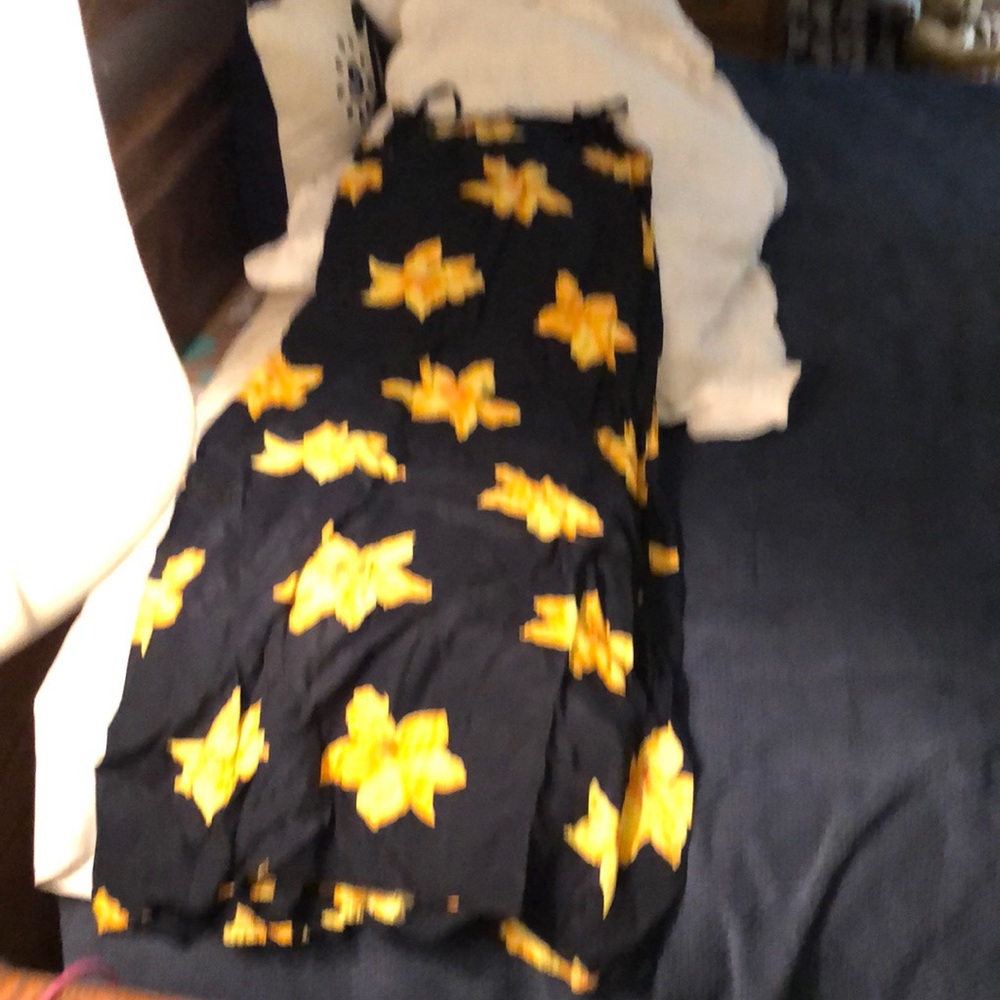Beautiful daffodil print on black midi